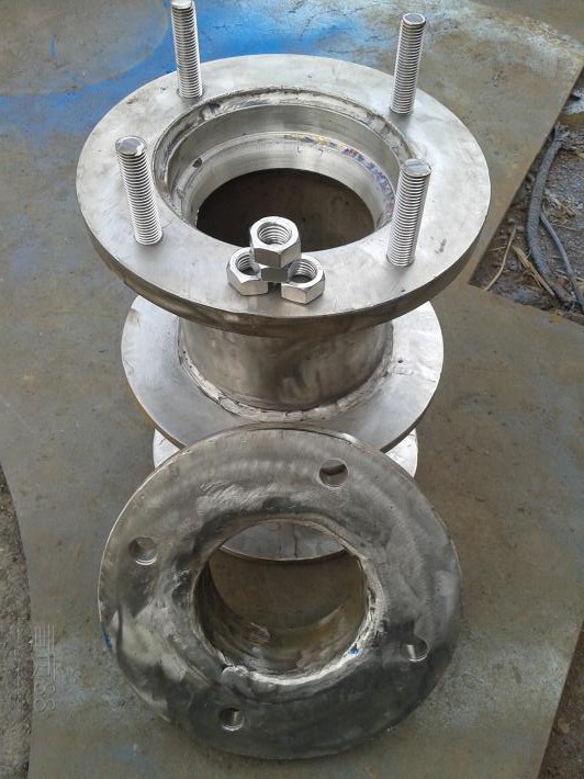 陜西省西安市長(zhǎng)安區(qū)不銹鋼人防套管生產(chǎn)廠家